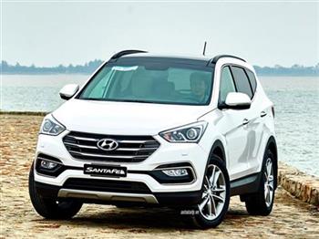 Hyundai SantaFe phá giá giảm tới 230 triệu đồng