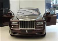 Rolls-Royce Phantom EWB giá 30 tỷ đồng ở Việt Nam