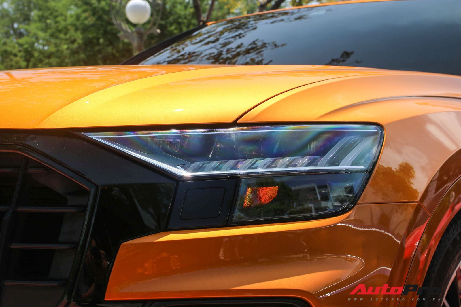 Ngắm Audi Q8 màu cam độc nhất Việt Nam với gói ngoại thất ngàn đô 4